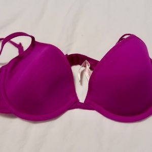 Cute purple tshirt bra 36A